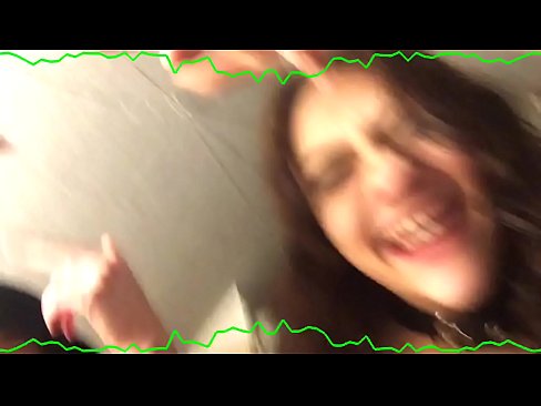❤️ Twee sexy brunette emotionele slipjes blijven klootzakken eigenzinnige teef ❌ Quality porn at us